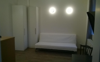 obývací pokoj, skříň, pohovka